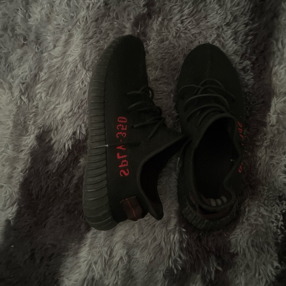 Adidas Men's Black and Red Sneakers